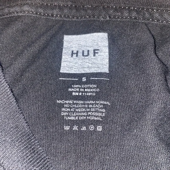 HUF long sleeve - Picture 6 of 6